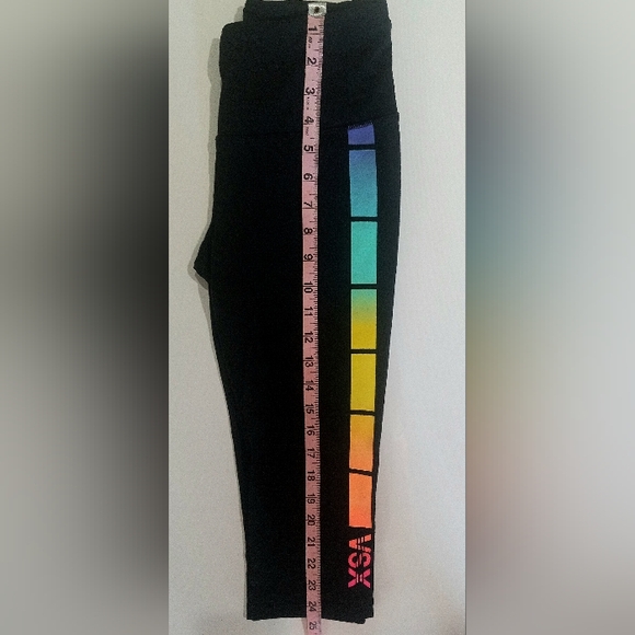 Victoria's Secret VSX Sport - Picture 3 of 6